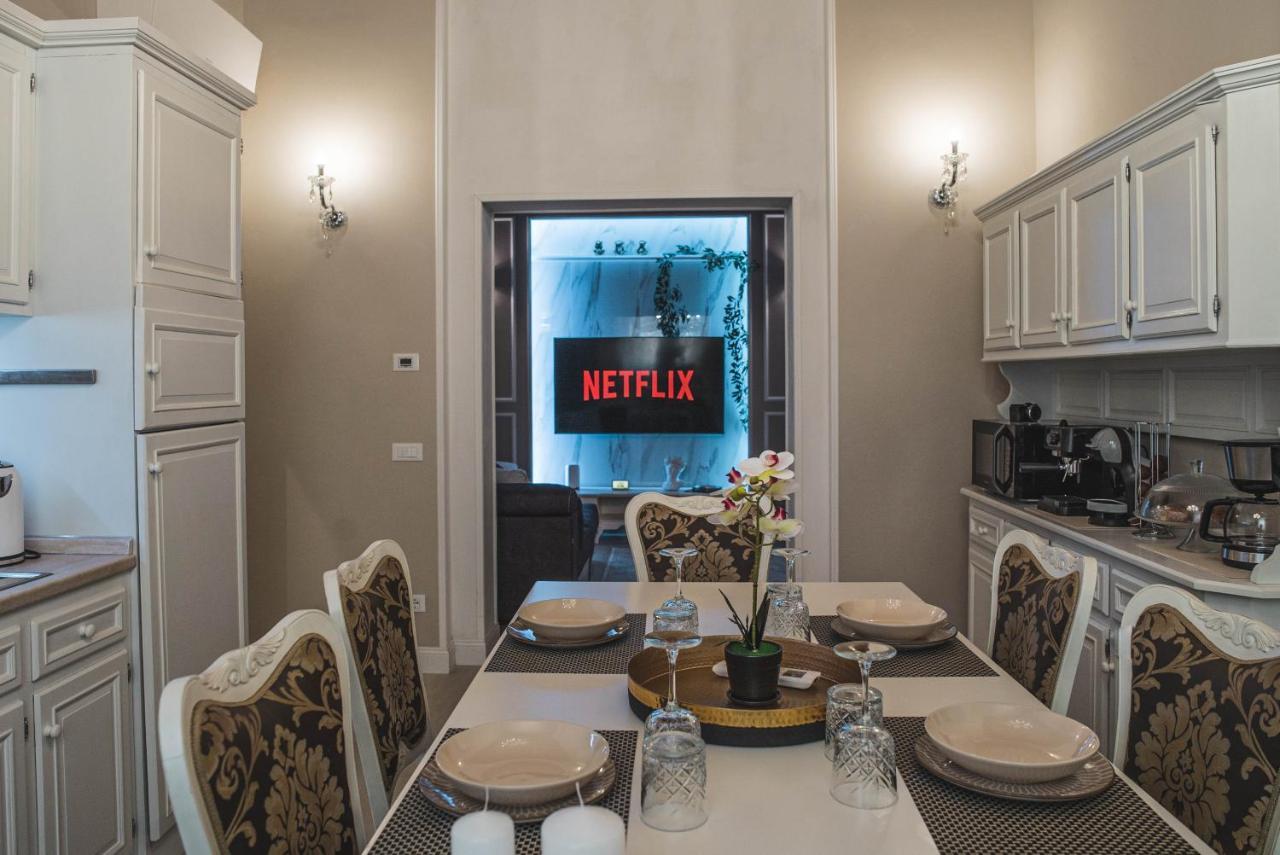 Belvedere Luxury Apartment, View On The Lucca Walls Dış mekan fotoğraf